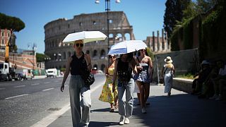 Rome swelters as tour guides and tourists struggle in extreme heat