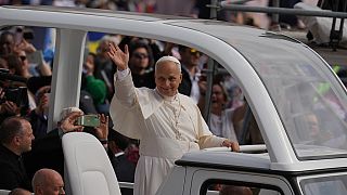 Pope Leo XIV reminds Catholics of duty to welcome and assist migrants