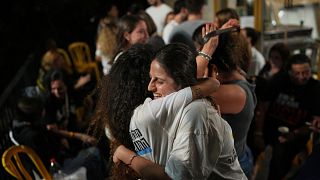  Israel and Hamas agree to first phase of peace deal