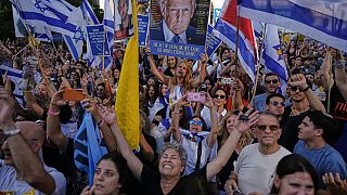 Hostages and Palestinian prisoners freed amid Gaza ceasefire agreement