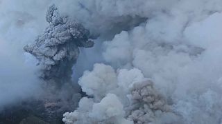 WATCH: Russia’s Krasheninnikov volcano erupts for first time in centuries