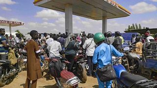 Western countries urge citizens to leave Mali as fuel crisis deepens