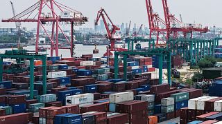 US and China sign trade deal, agreeing rare earth access and student visas for Chinese nationals