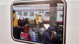 Egypt government scheme offers free train rides home to Sudanese refugees