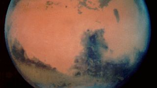  New study explains why is Mars red