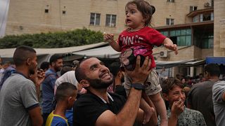 Palestinians celebrate in Gaza as ceasefire agreement takes effect